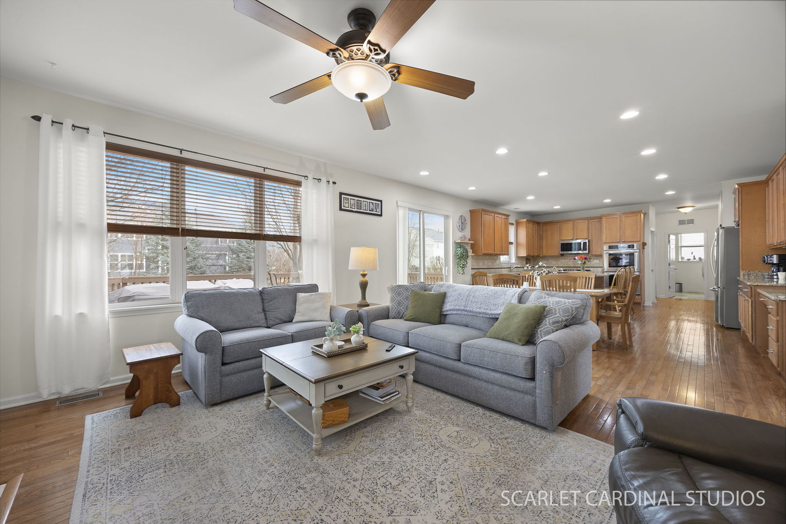 628 Ebony Drive, Oswego, IL 60543