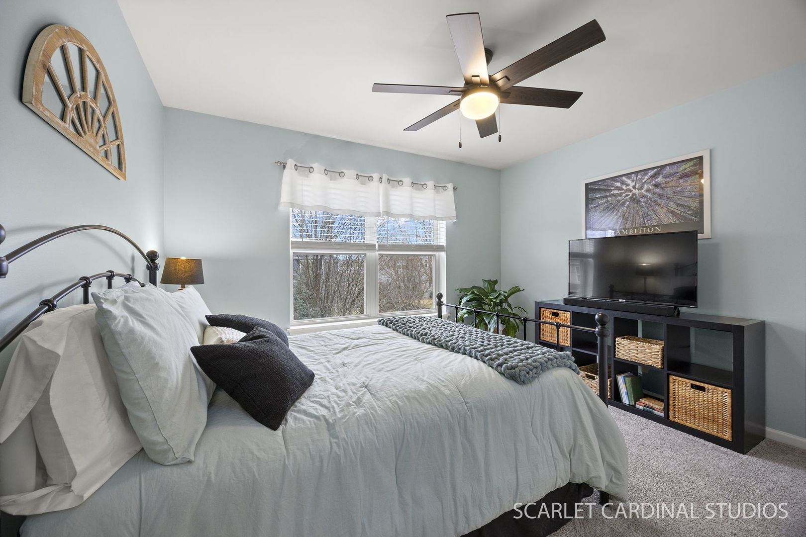 628 Ebony Drive, Oswego, IL 60543