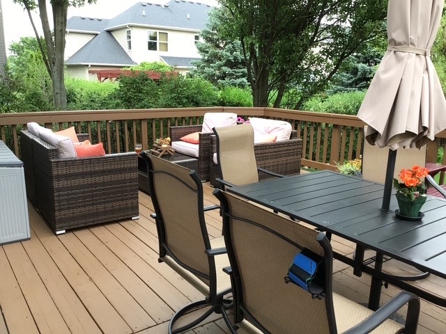 628 Ebony Drive, Oswego, IL 60543