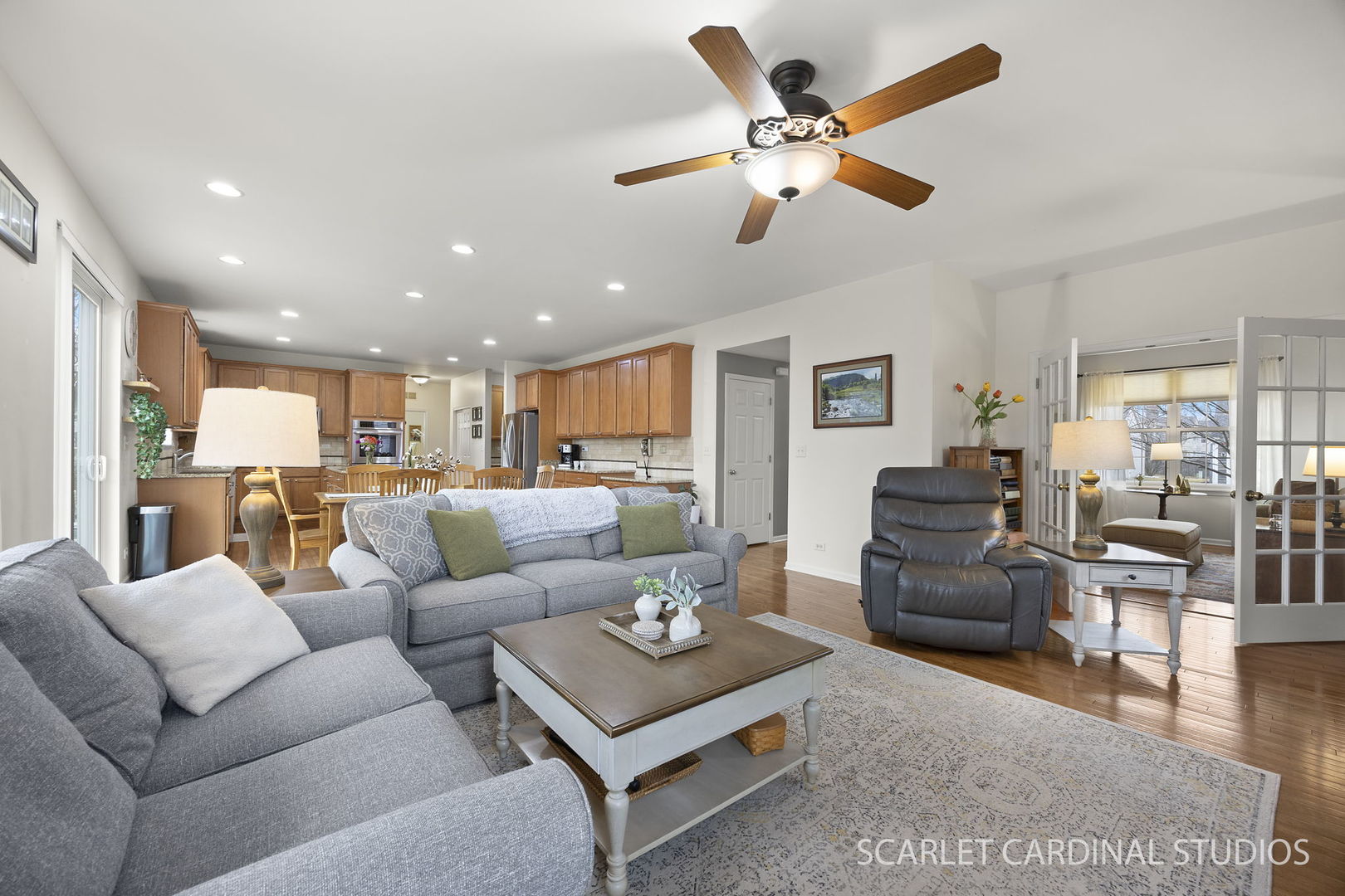 628 Ebony Drive, Oswego, IL 60543