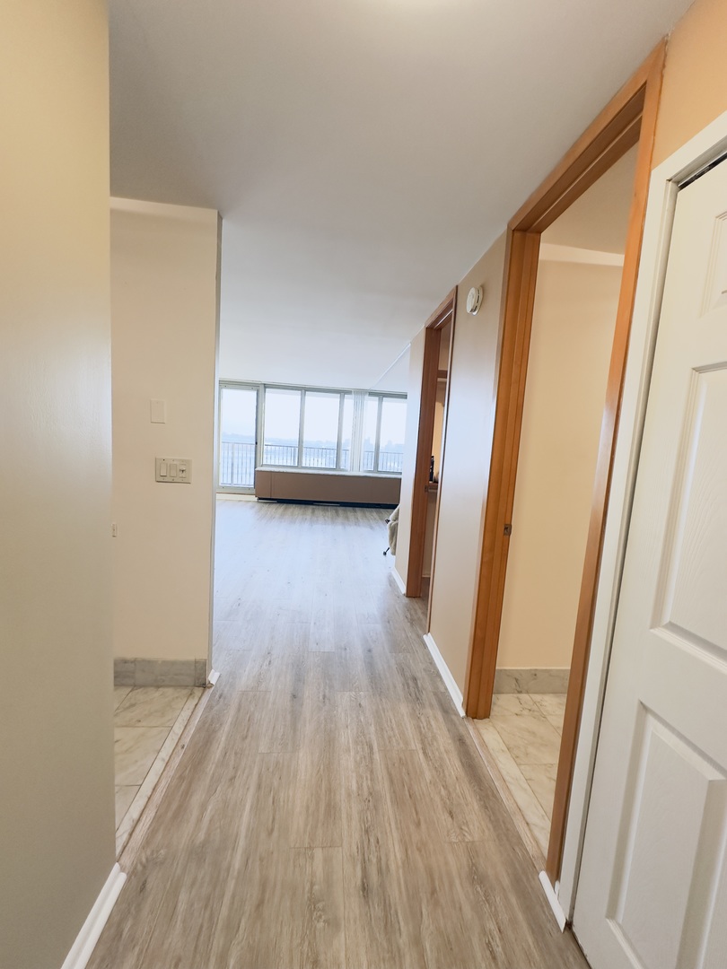 400 E Randolph Street #3201, Chicago, IL 60601