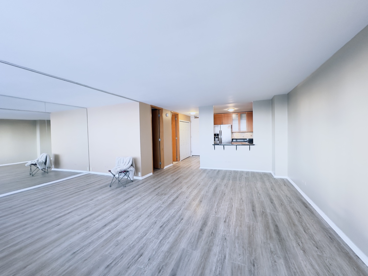 400 E Randolph Street #3201, Chicago, IL 60601