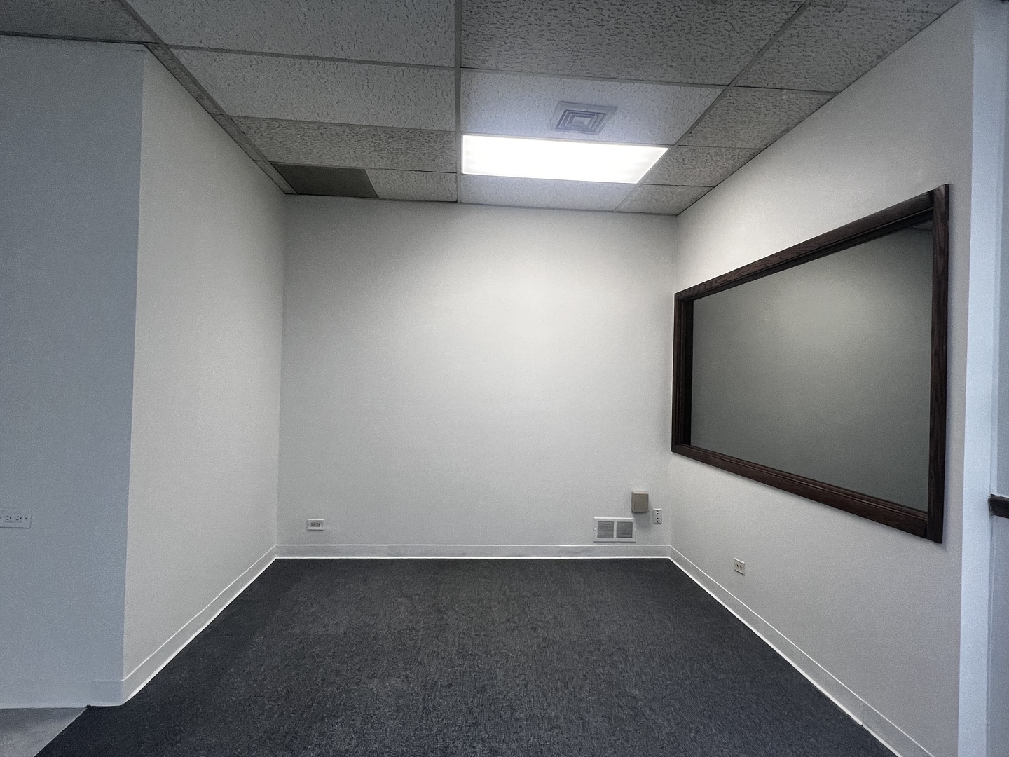 9957 S Roberts Road #B, Palos Hills, IL 60465