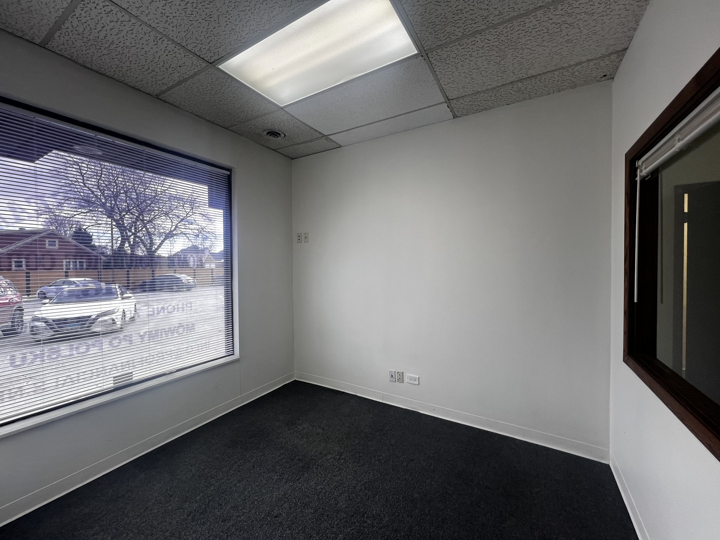 9957 S Roberts Road #B, Palos Hills, IL 60465