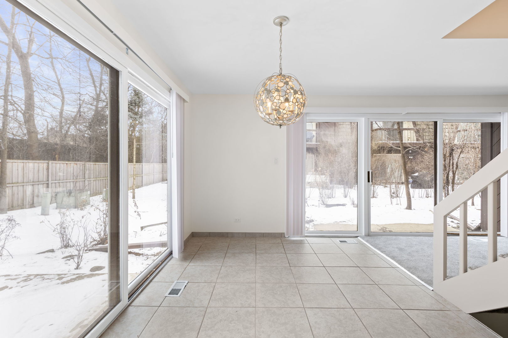 1571 Winnetka Road, Glenview, IL 60025