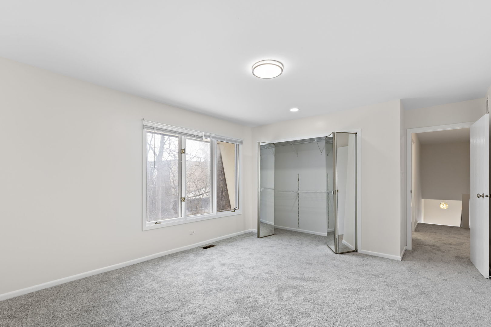 1571 Winnetka Road, Glenview, IL 60025