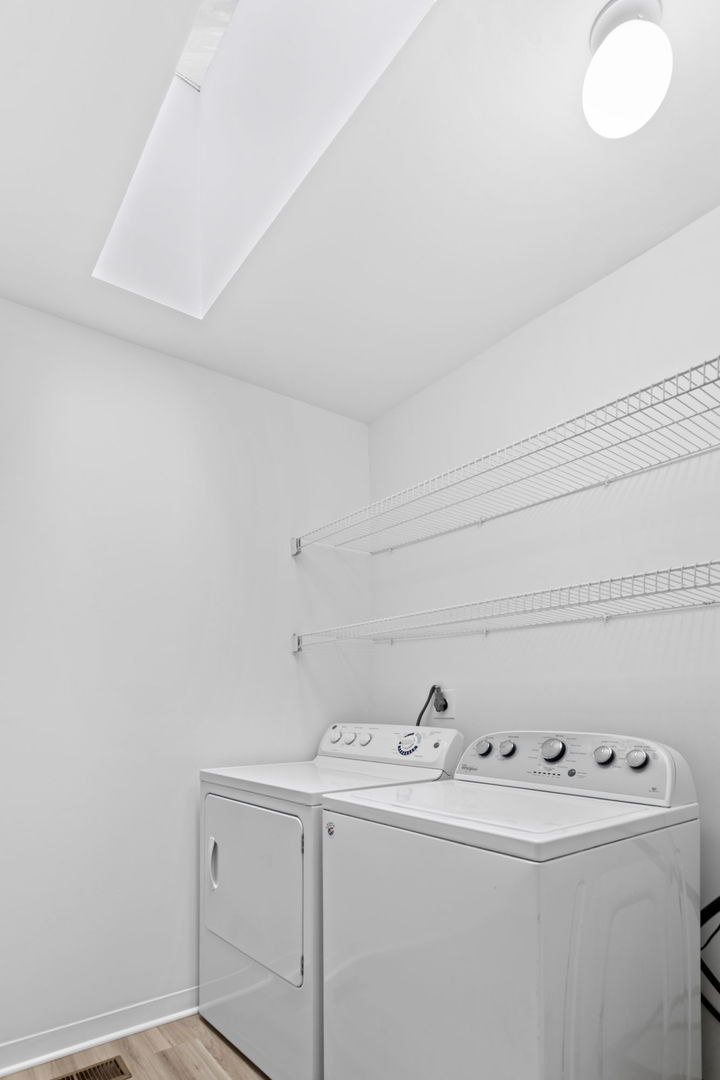 1571 Winnetka Road, Glenview, IL 60025