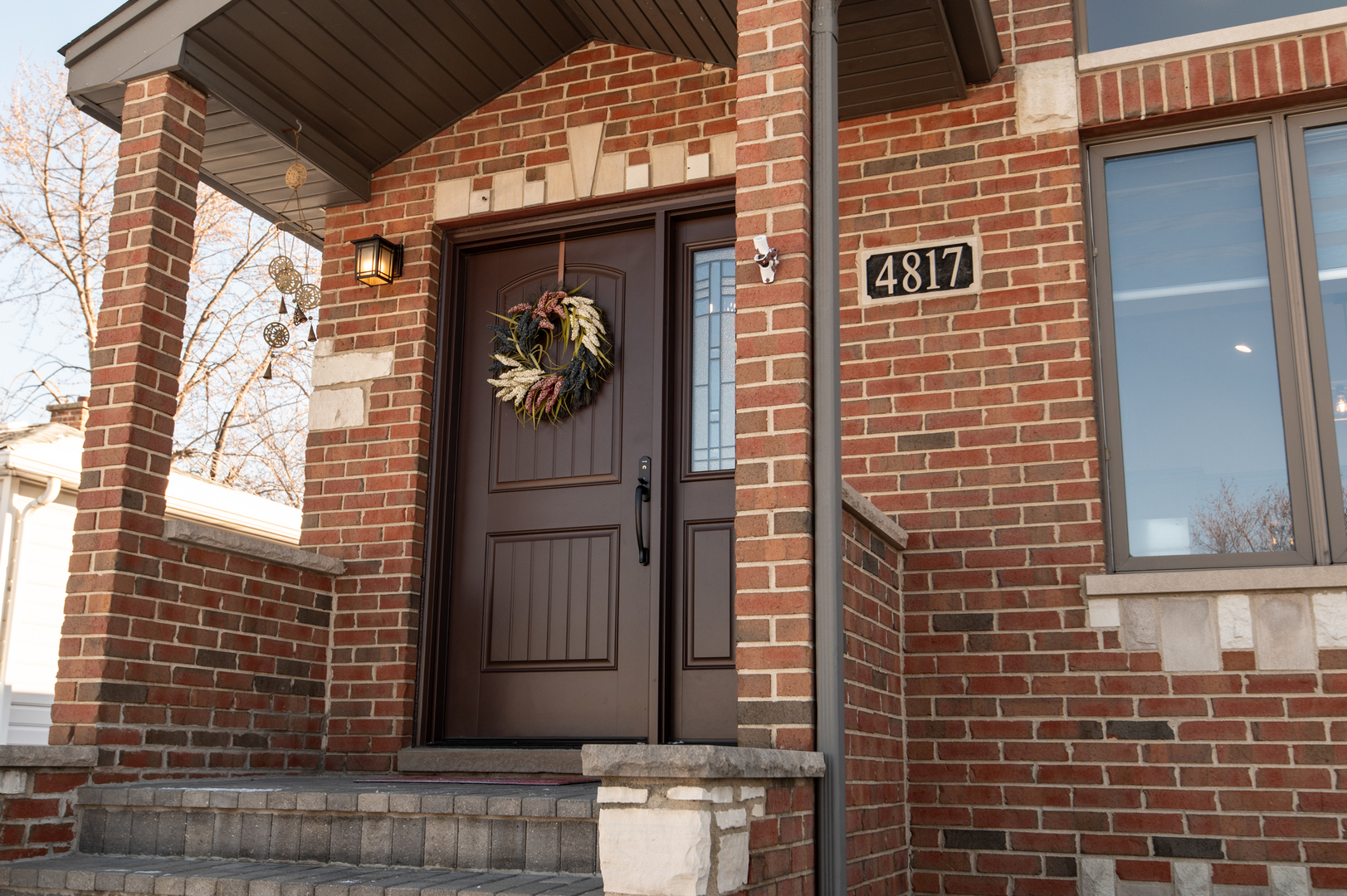 4817 S Luna Avenue, Chicago, IL 60638