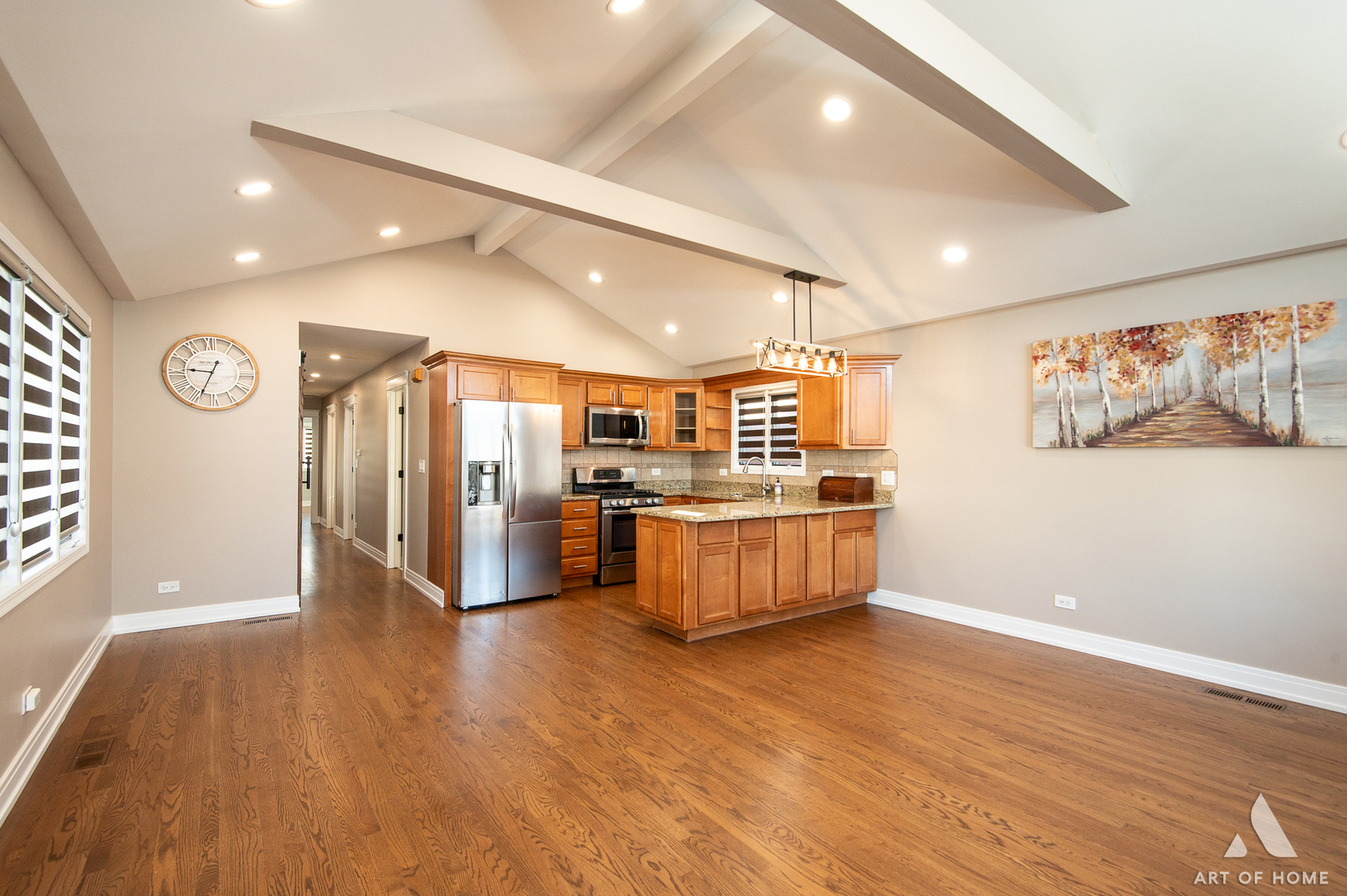 4817 S Luna Avenue, Chicago, IL 60638