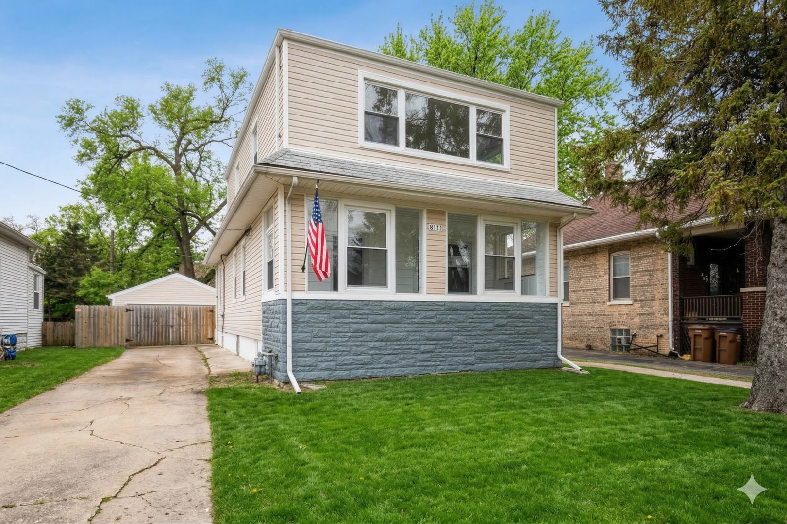 8117 W 30th Street, Riverside, IL 60546