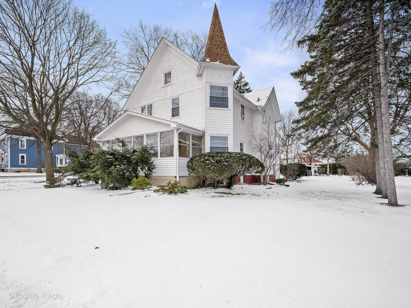 122 S Prospect Street, Roselle, IL 60172