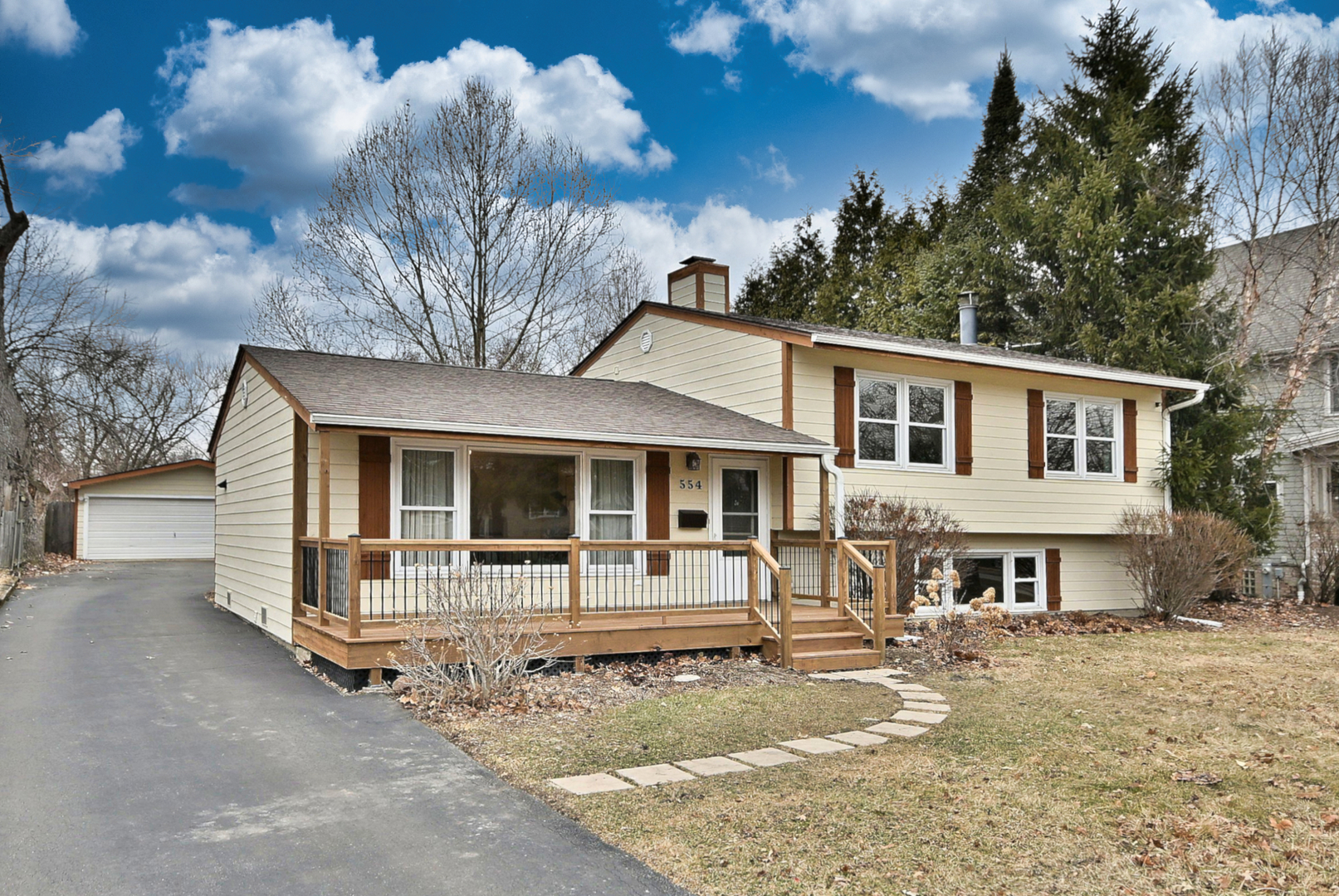 554 S Edson Avenue, Lombard, IL 60148