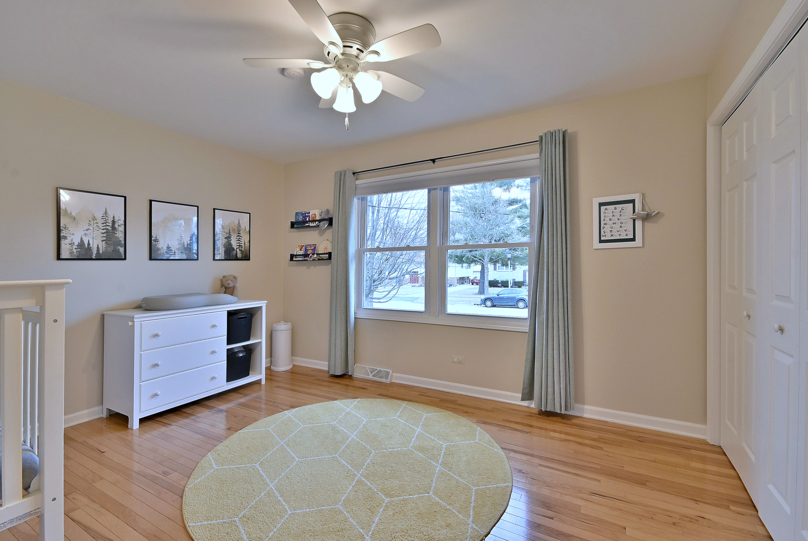 554 S Edson Avenue, Lombard, IL 60148