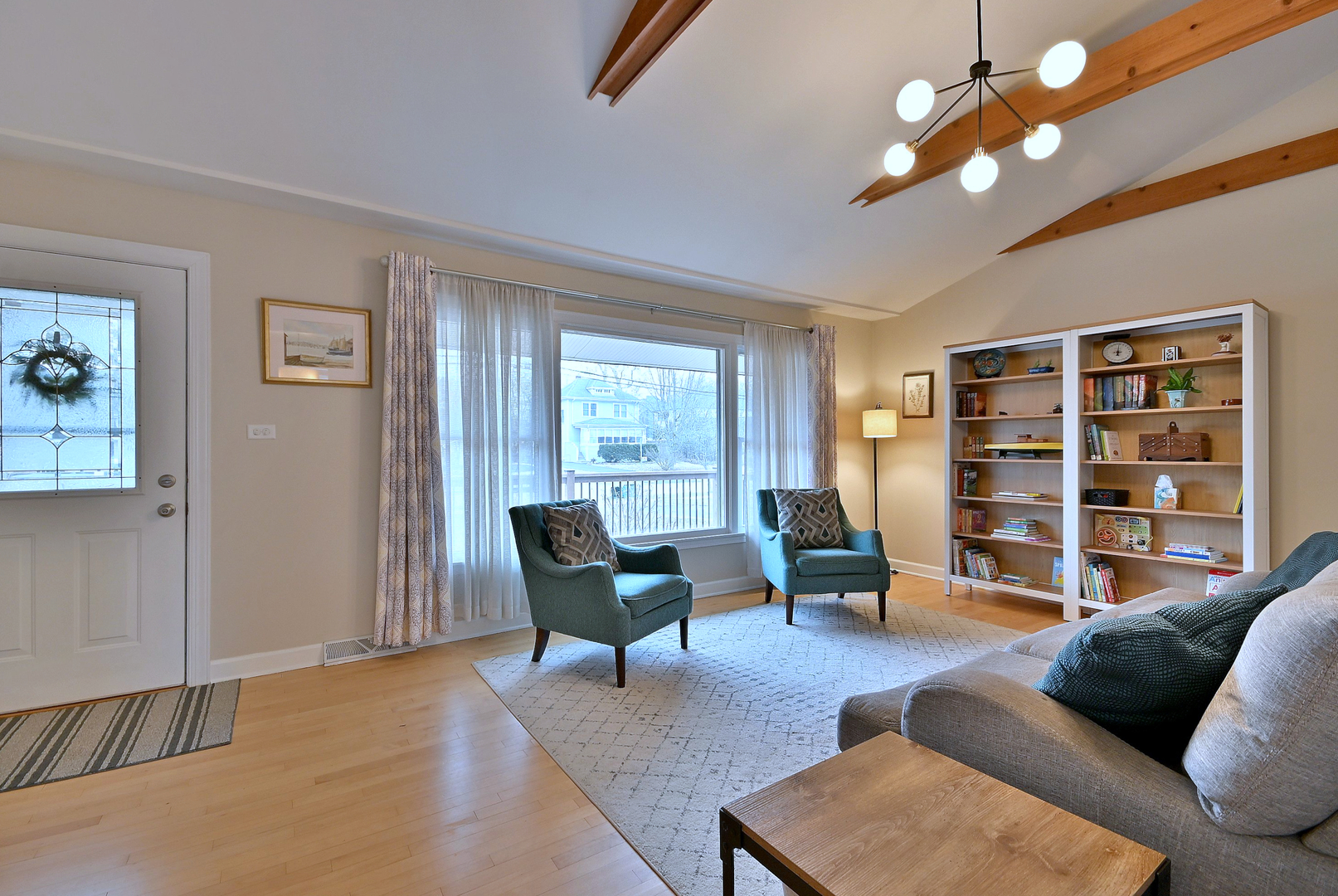 554 S Edson Avenue, Lombard, IL 60148