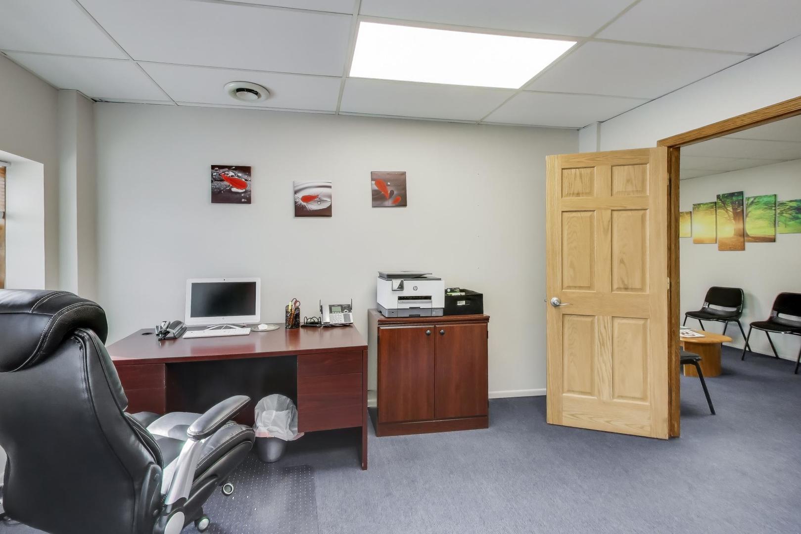 7401 Madison Street #2, Forest Park, IL 60130