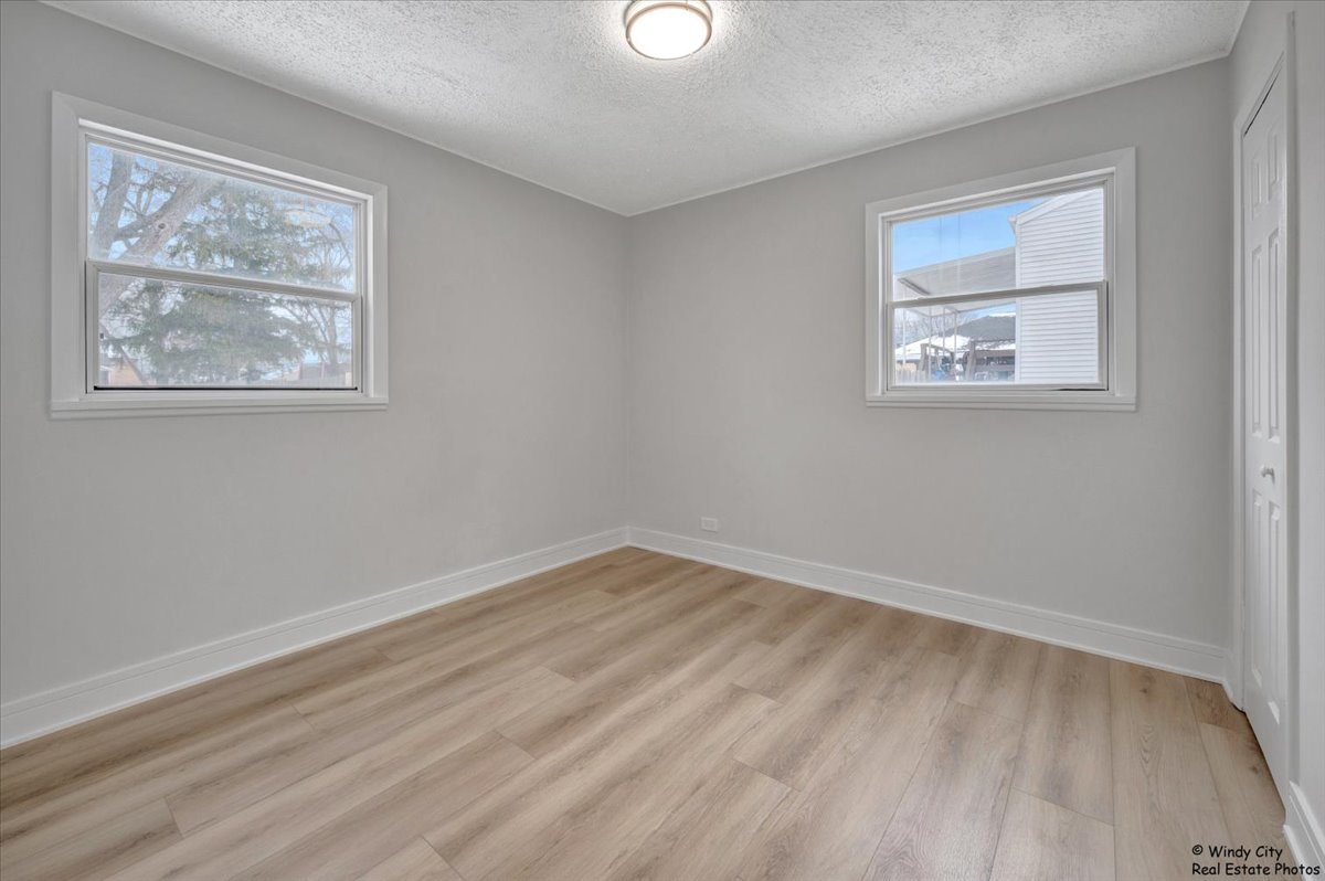 709 N Kramer Avenue, Lombard, IL 60148