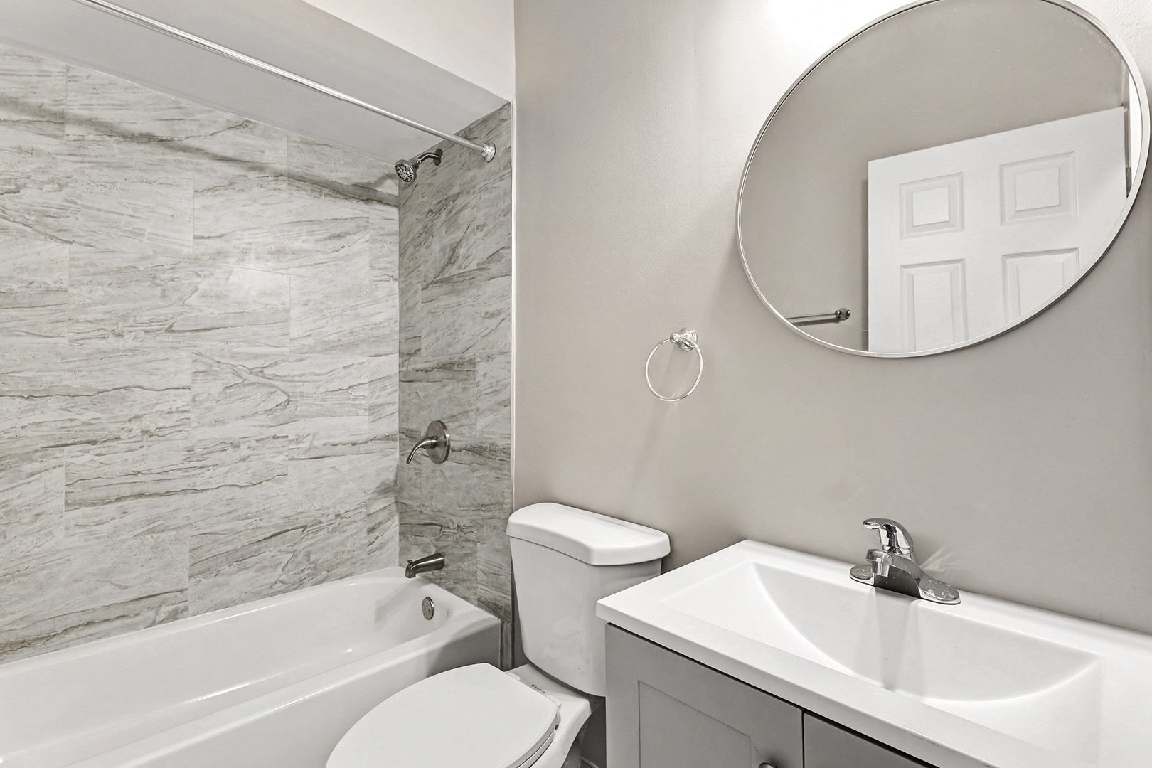 1503 W Taylor Street #3, Chicago, IL 60607