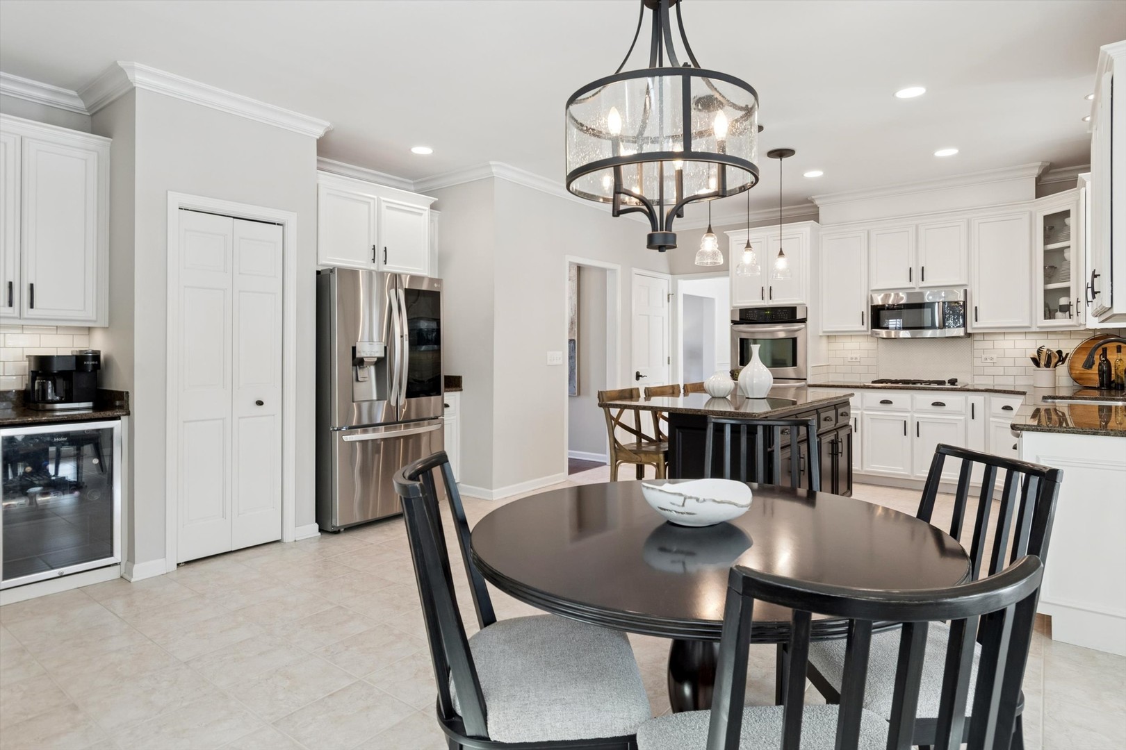 3816 Grassmere Road, Naperville, IL 60564