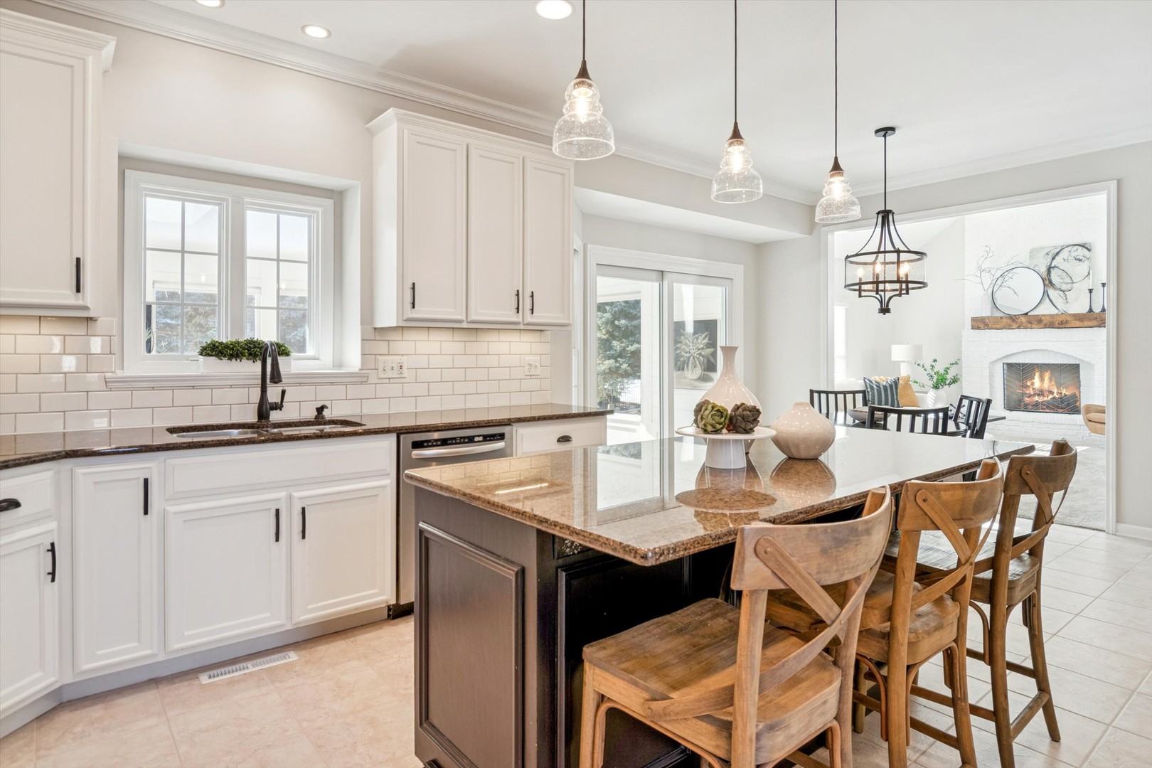 3816 Grassmere Road, Naperville, IL 60564