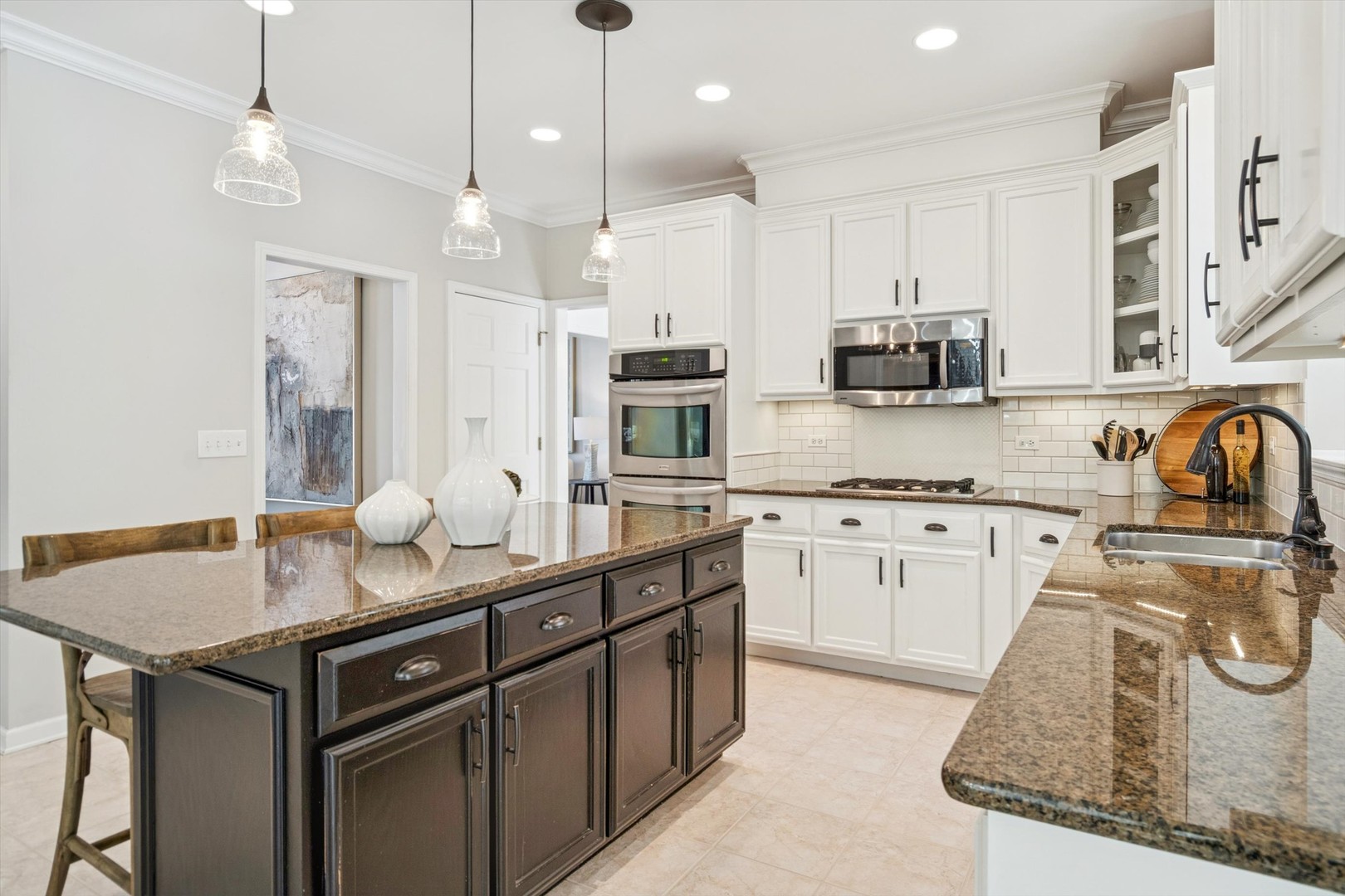 3816 Grassmere Road, Naperville, IL 60564