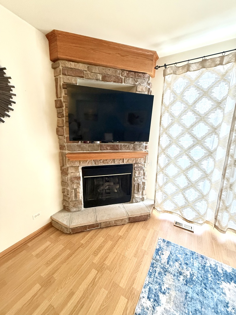 2524 Carrolwood Road, Naperville, IL 60540