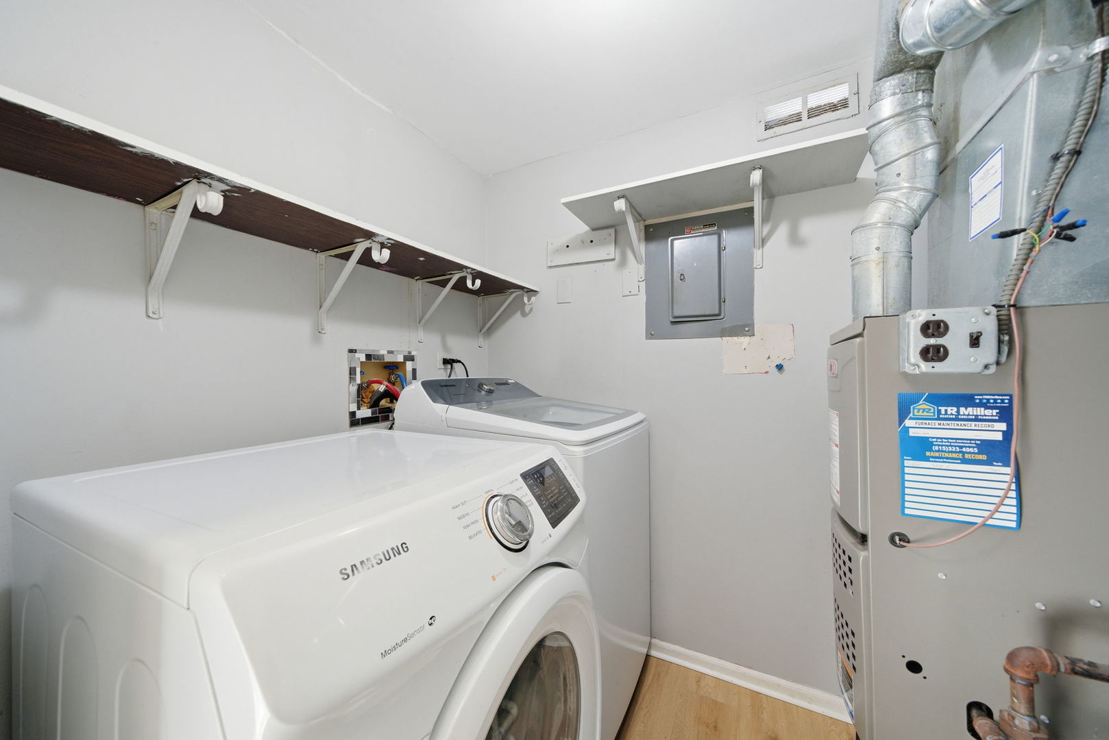 1743 Mccormick Lane, Hanover Park, IL 60133