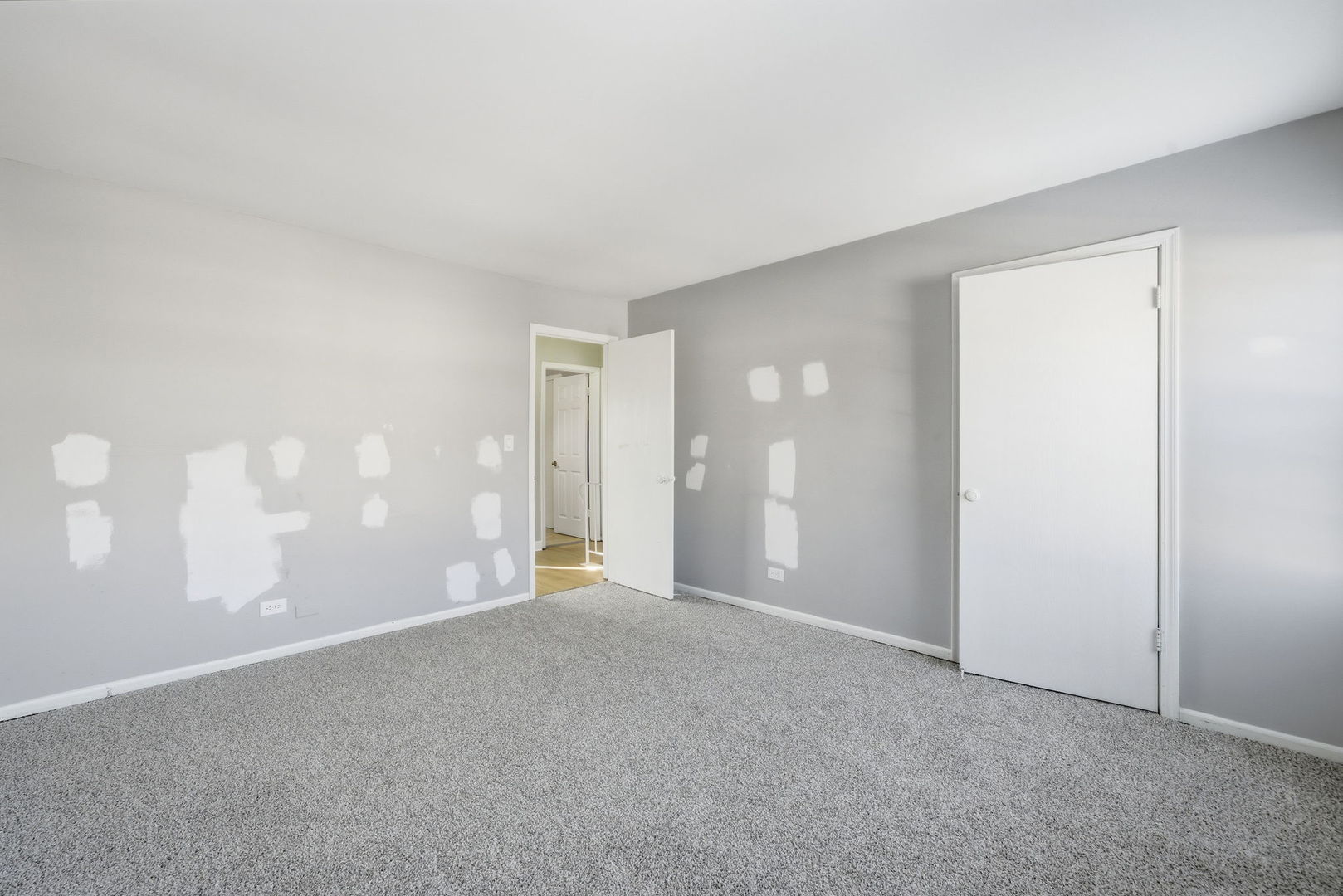 1743 Mccormick Lane, Hanover Park, IL 60133