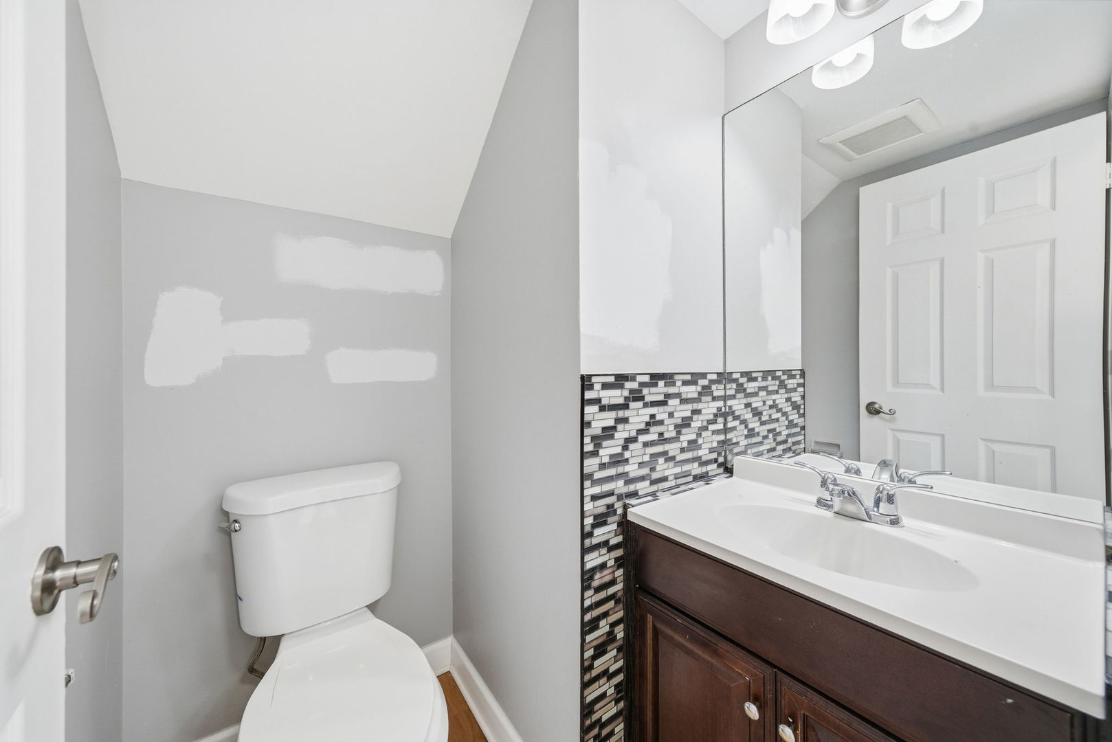 1743 Mccormick Lane, Hanover Park, IL 60133