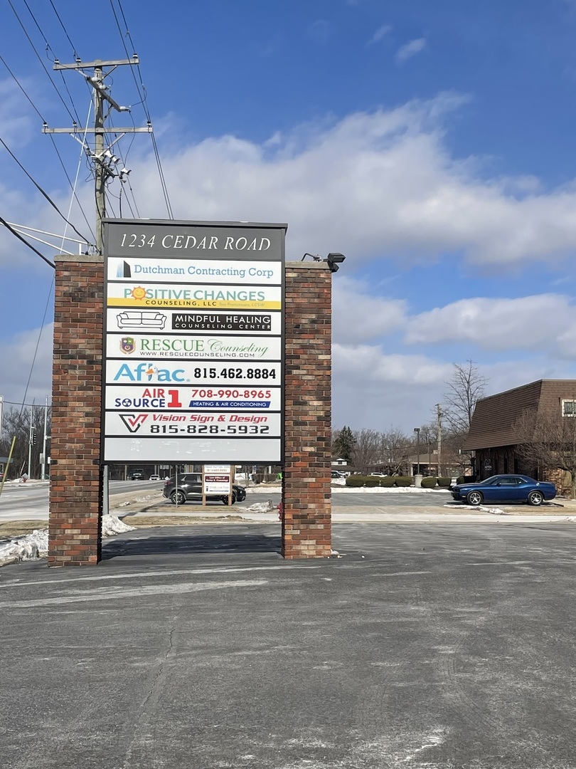 1234 N Cedar Road #A, New Lenox, IL 60451