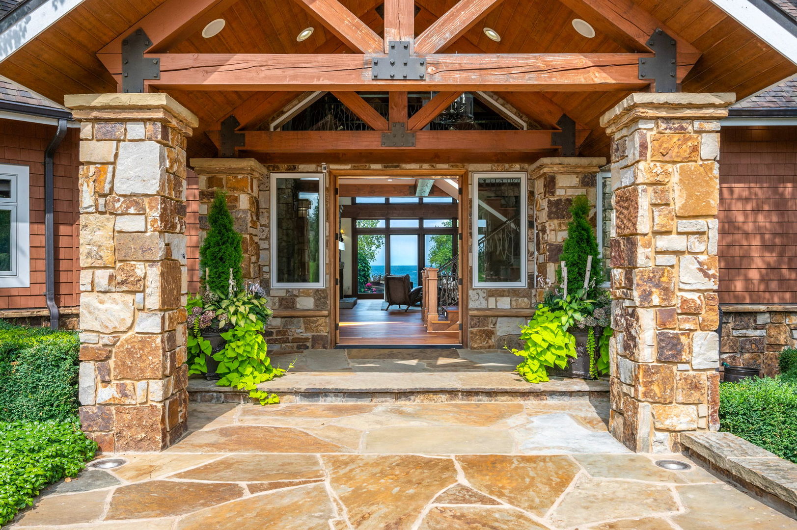 5707 Bay Shore Drive, Sturgeon Bay, WI 54235