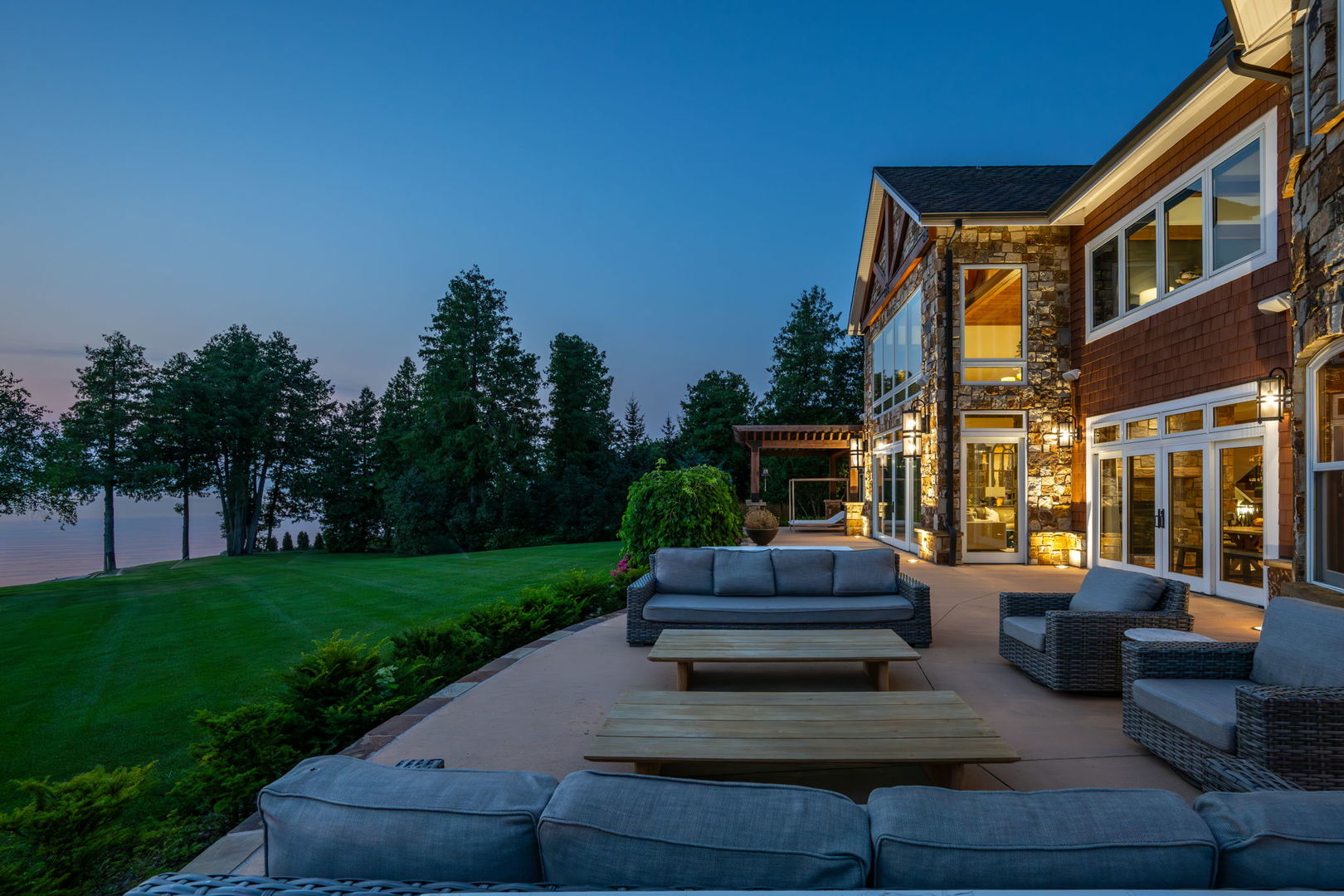 5707 Bay Shore Drive, Sturgeon Bay, WI 54235