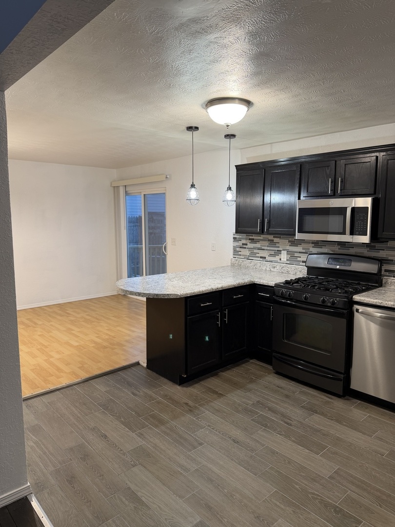 2003 Nebraska Road, Rockford, IL 61108