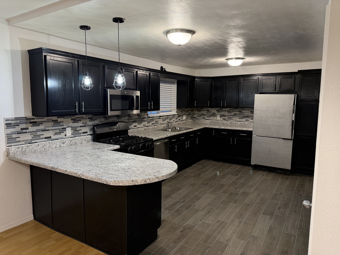 2003 Nebraska Road, Rockford, IL 61108