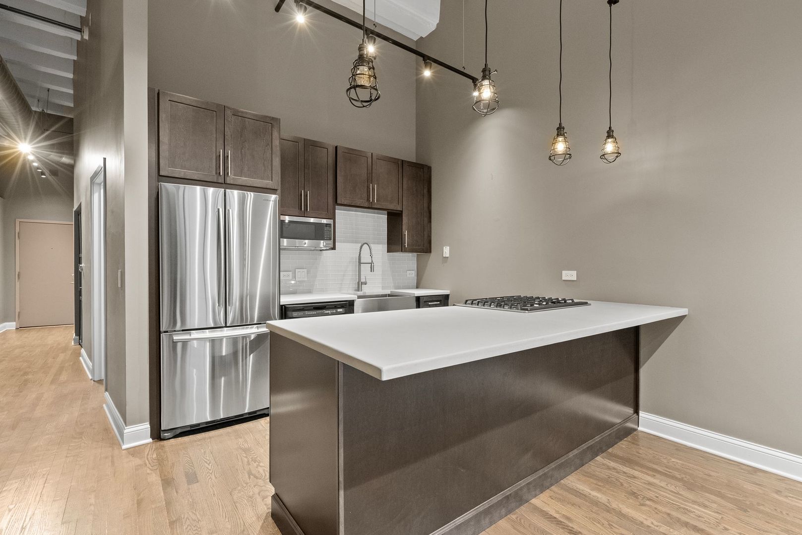 1645 W Ogden Avenue #439, Chicago, IL 60612