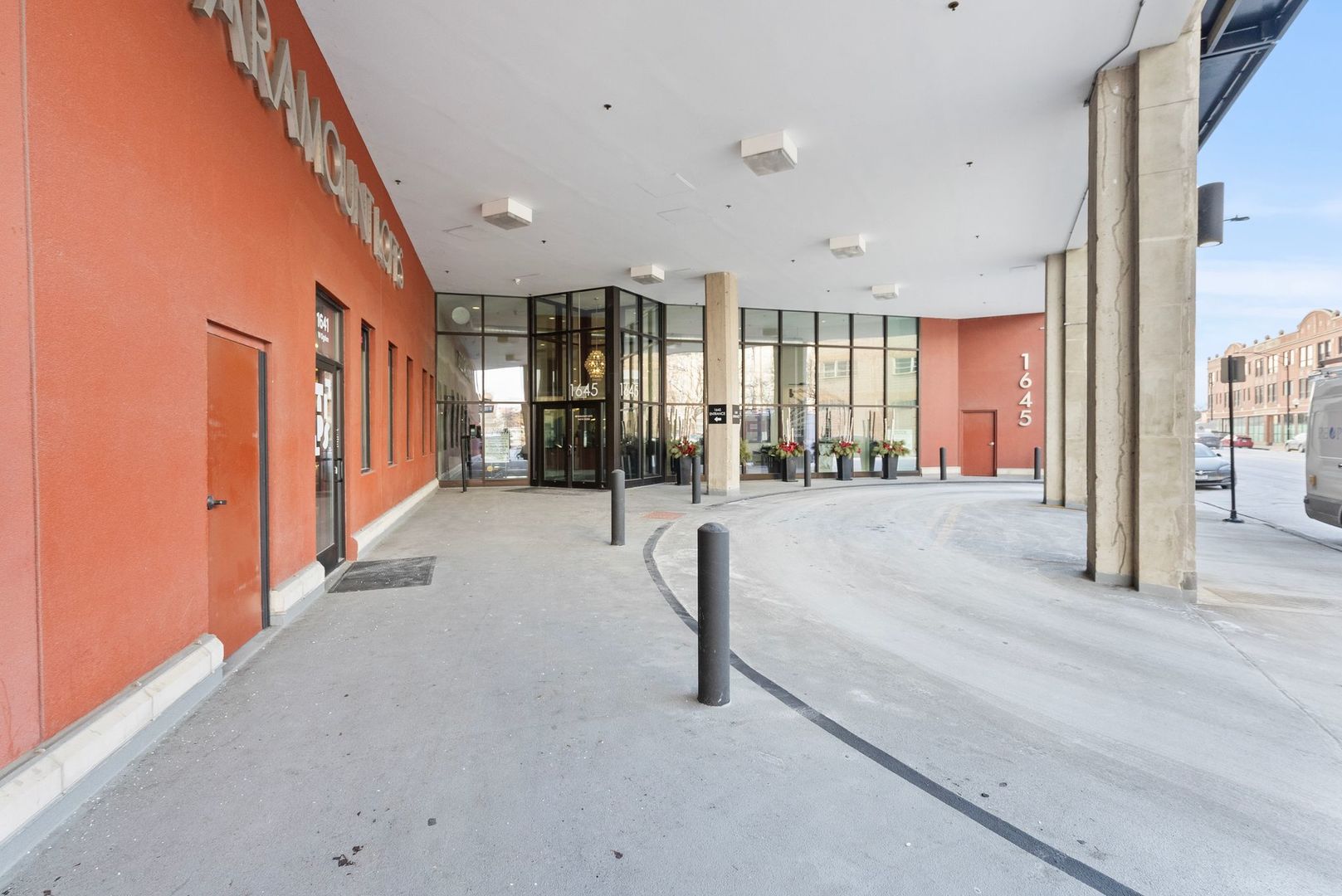 1645 W Ogden Avenue #439, Chicago, IL 60612