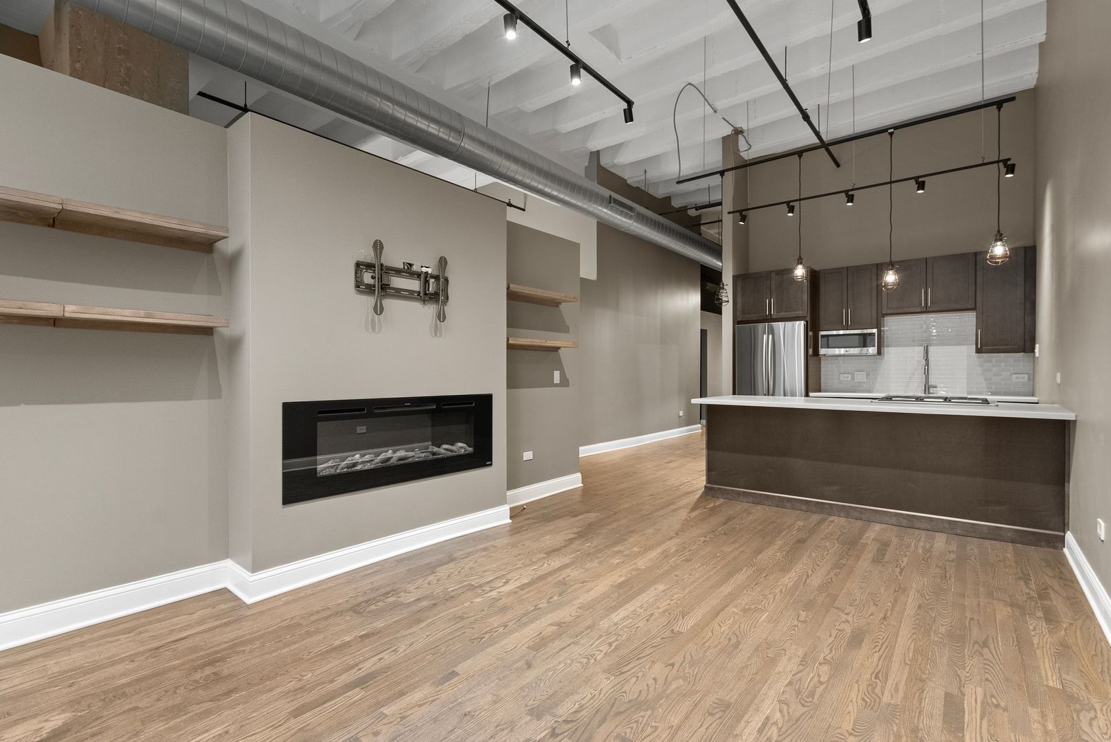 1645 W Ogden Avenue #439, Chicago, IL 60612