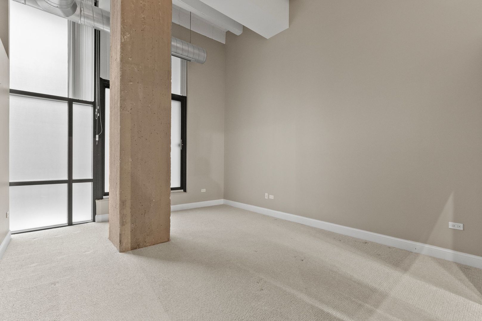 1645 W Ogden Avenue #439, Chicago, IL 60612