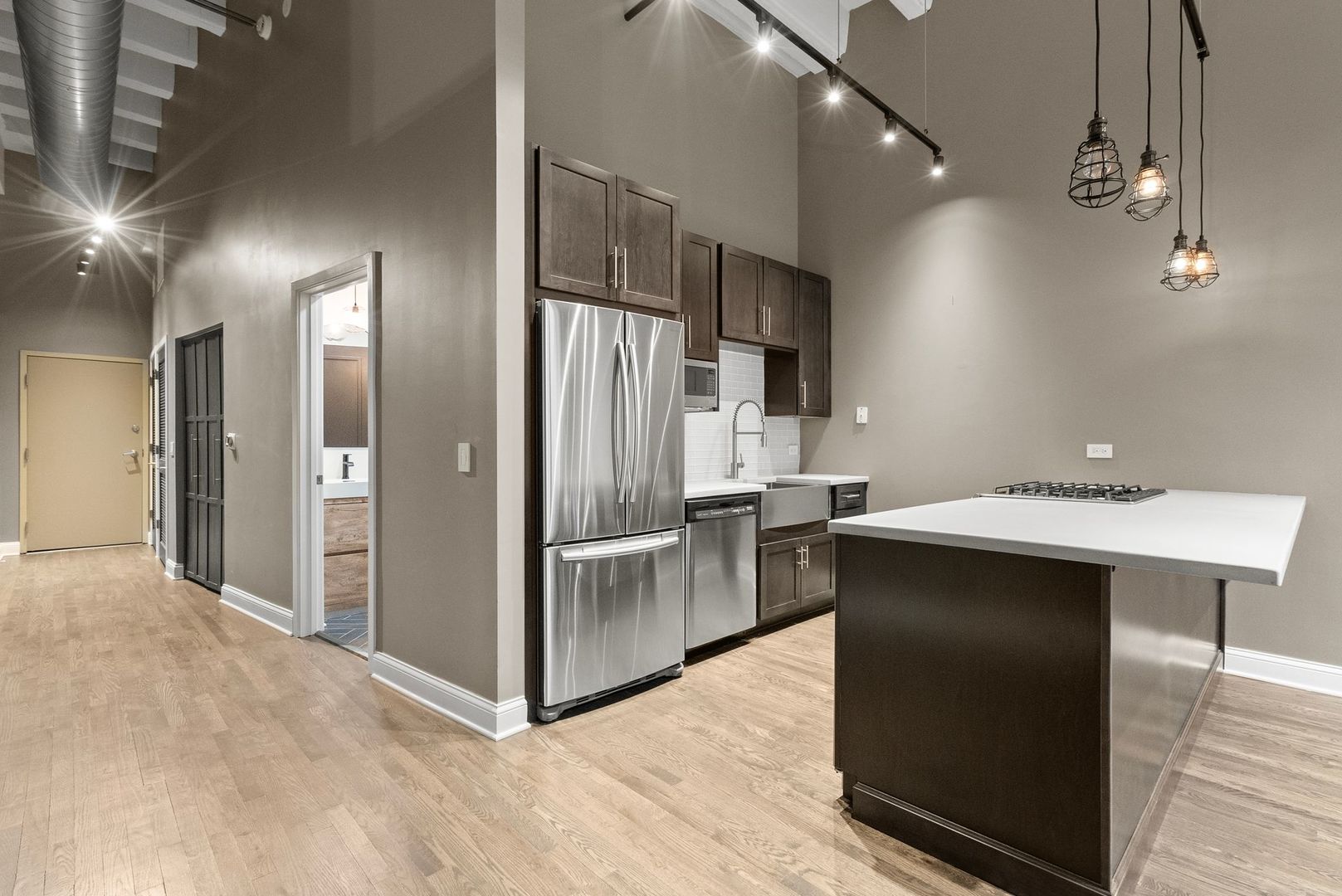 1645 W Ogden Avenue #439, Chicago, IL 60612