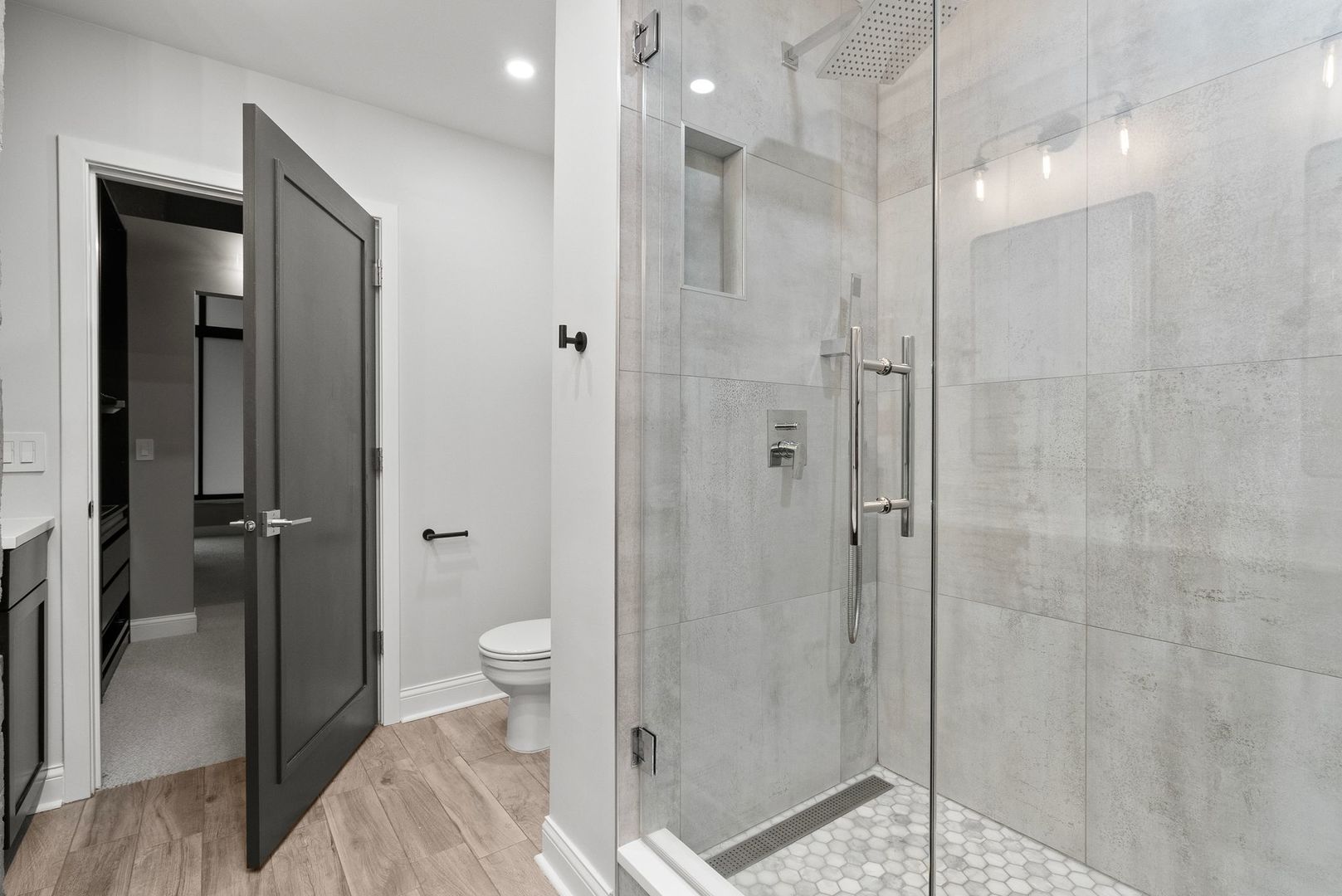 1645 W Ogden Avenue #439, Chicago, IL 60612