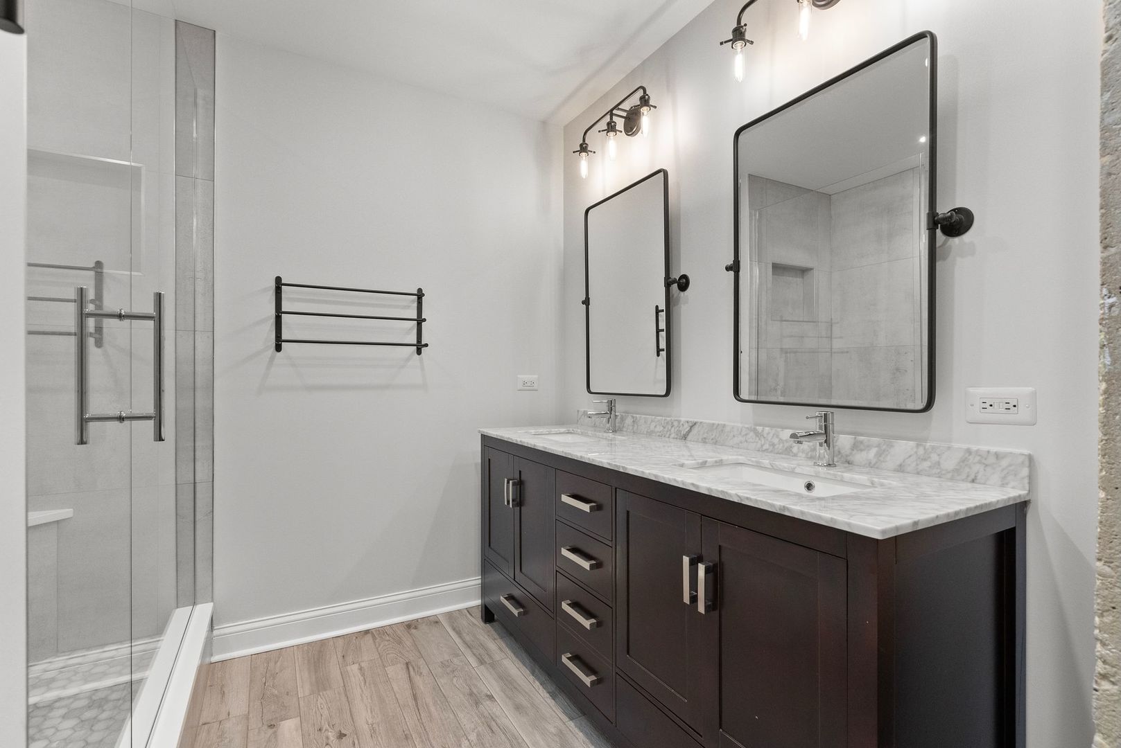 1645 W Ogden Avenue #439, Chicago, IL 60612