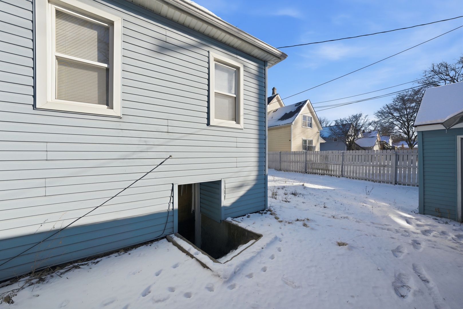 8750 S Princeton Avenue, Chicago, IL 60620