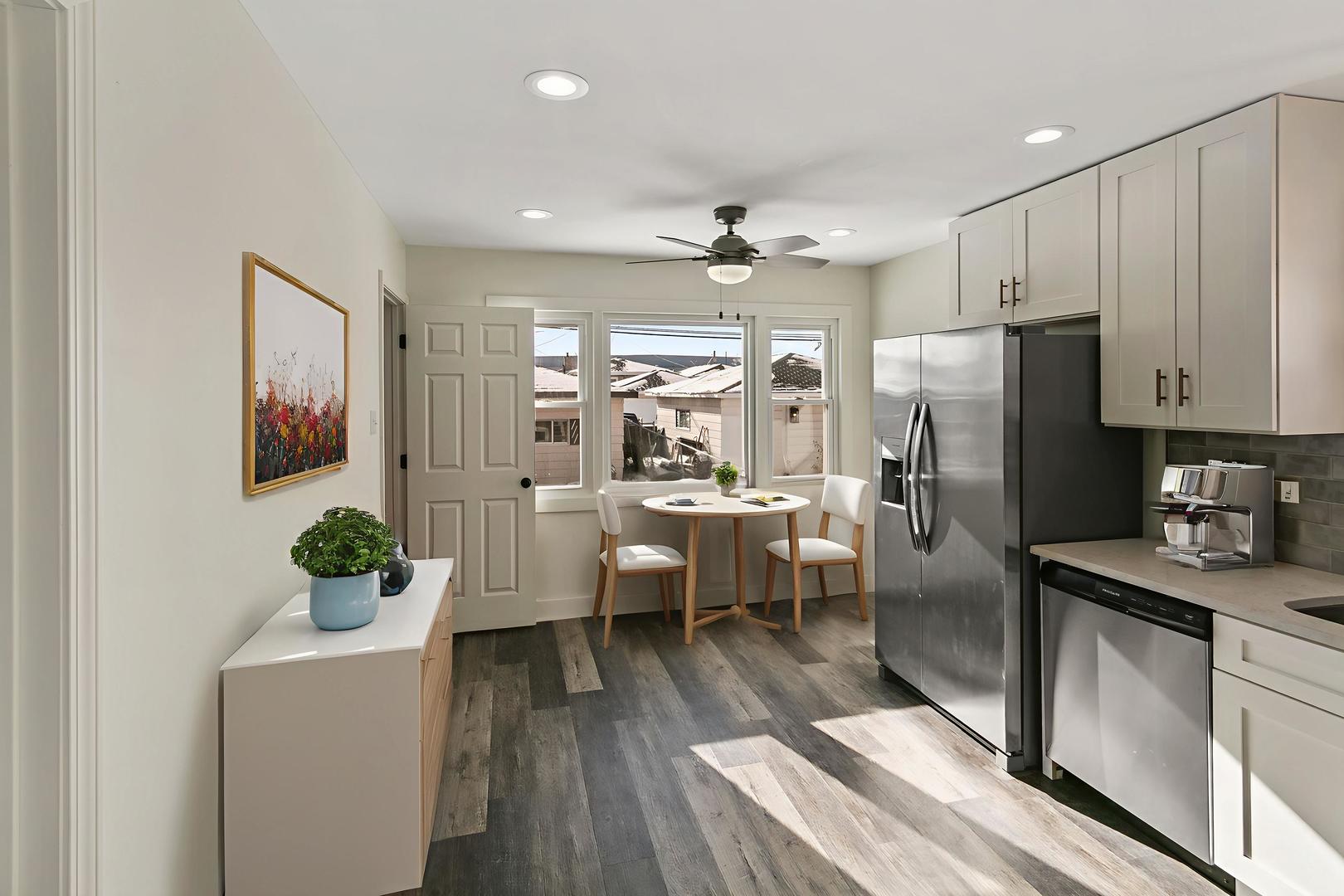 7021 W 64th Street, Chicago, IL 60638