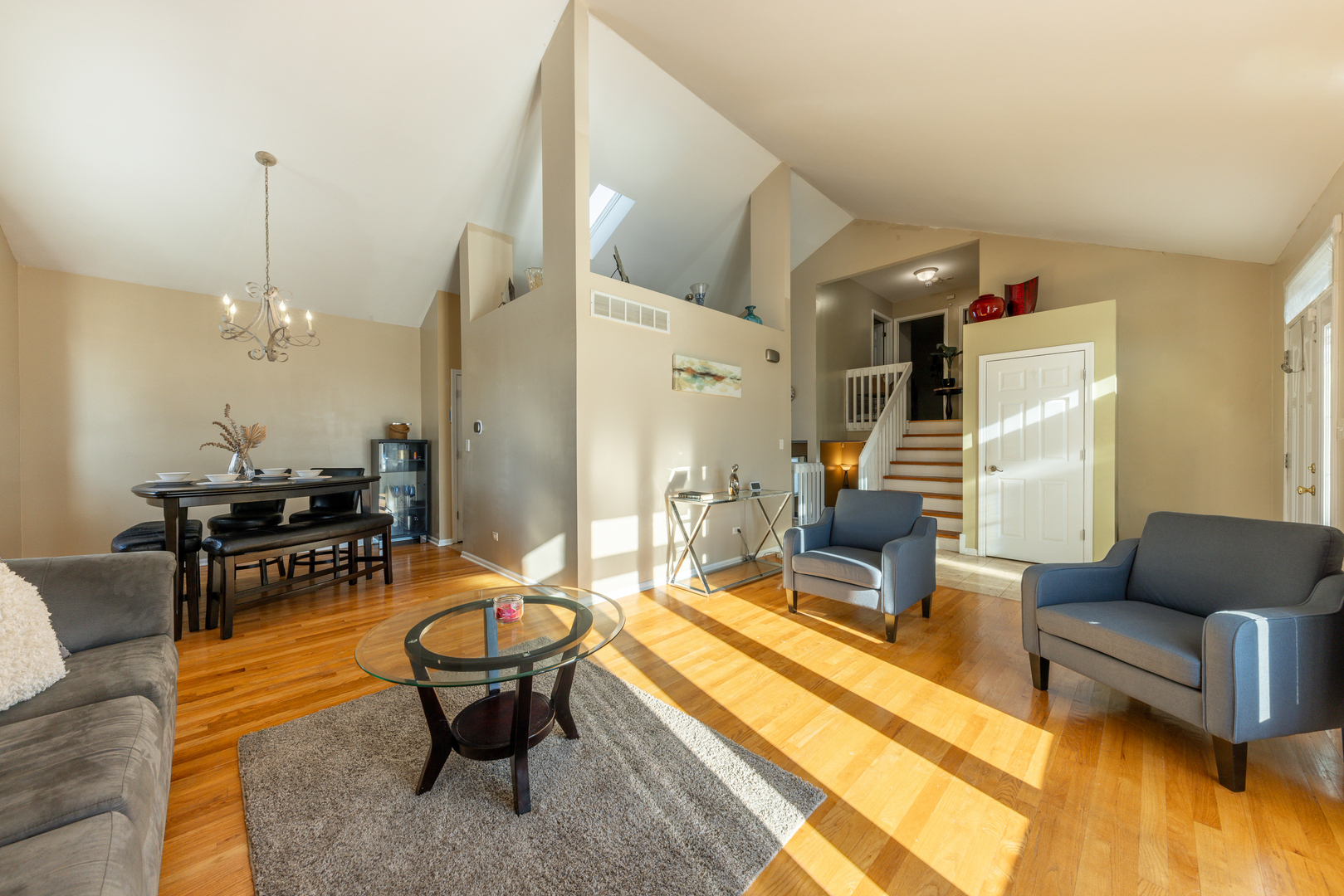 5256 Crosswind Drive, Richton Park, IL 60471