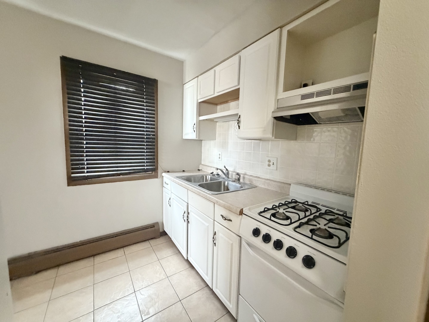 1215 Wall Street, Normal, IL 61761