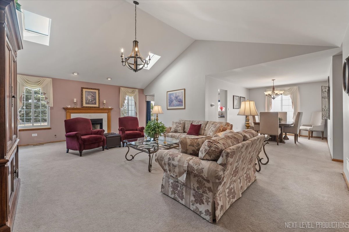 625 Superior Drive, Romeoville, IL 60446