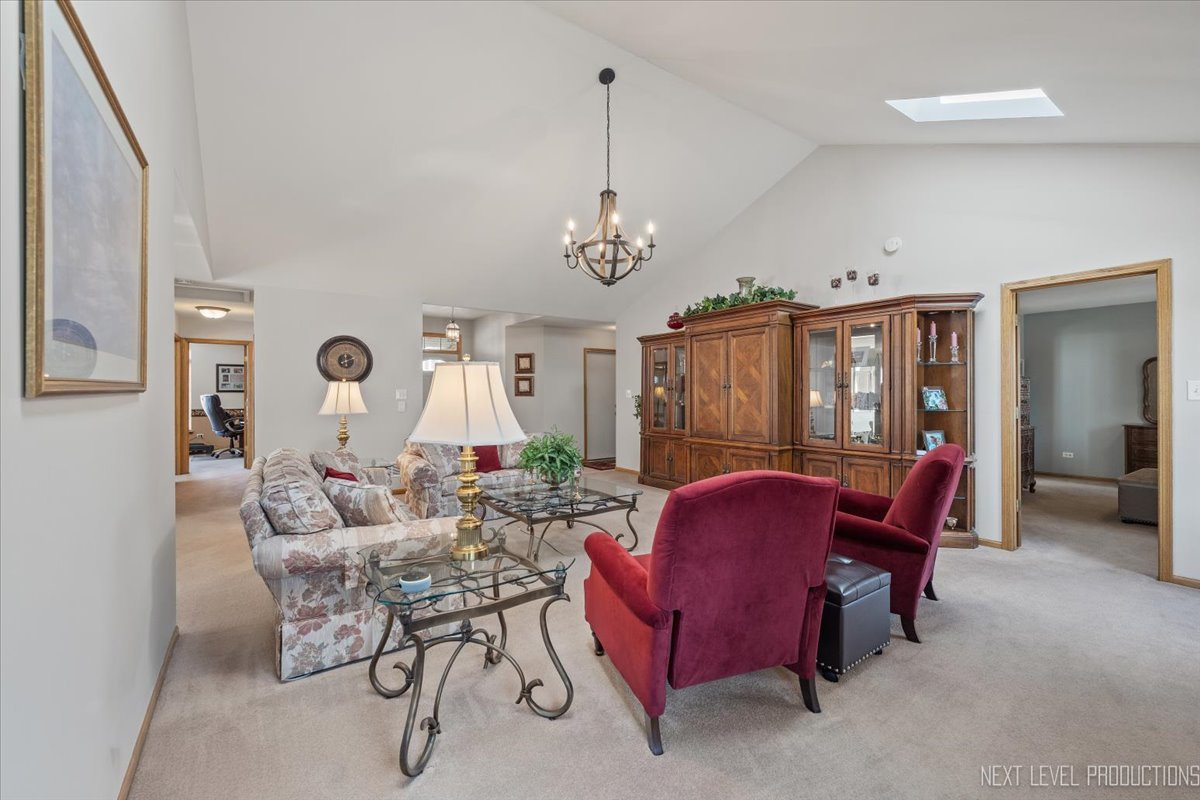 625 Superior Drive, Romeoville, IL 60446