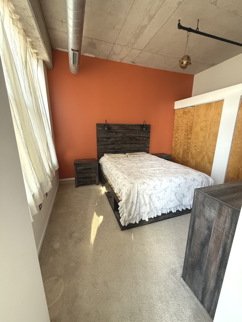 6 S Laflin Street #716, Chicago, IL 60607