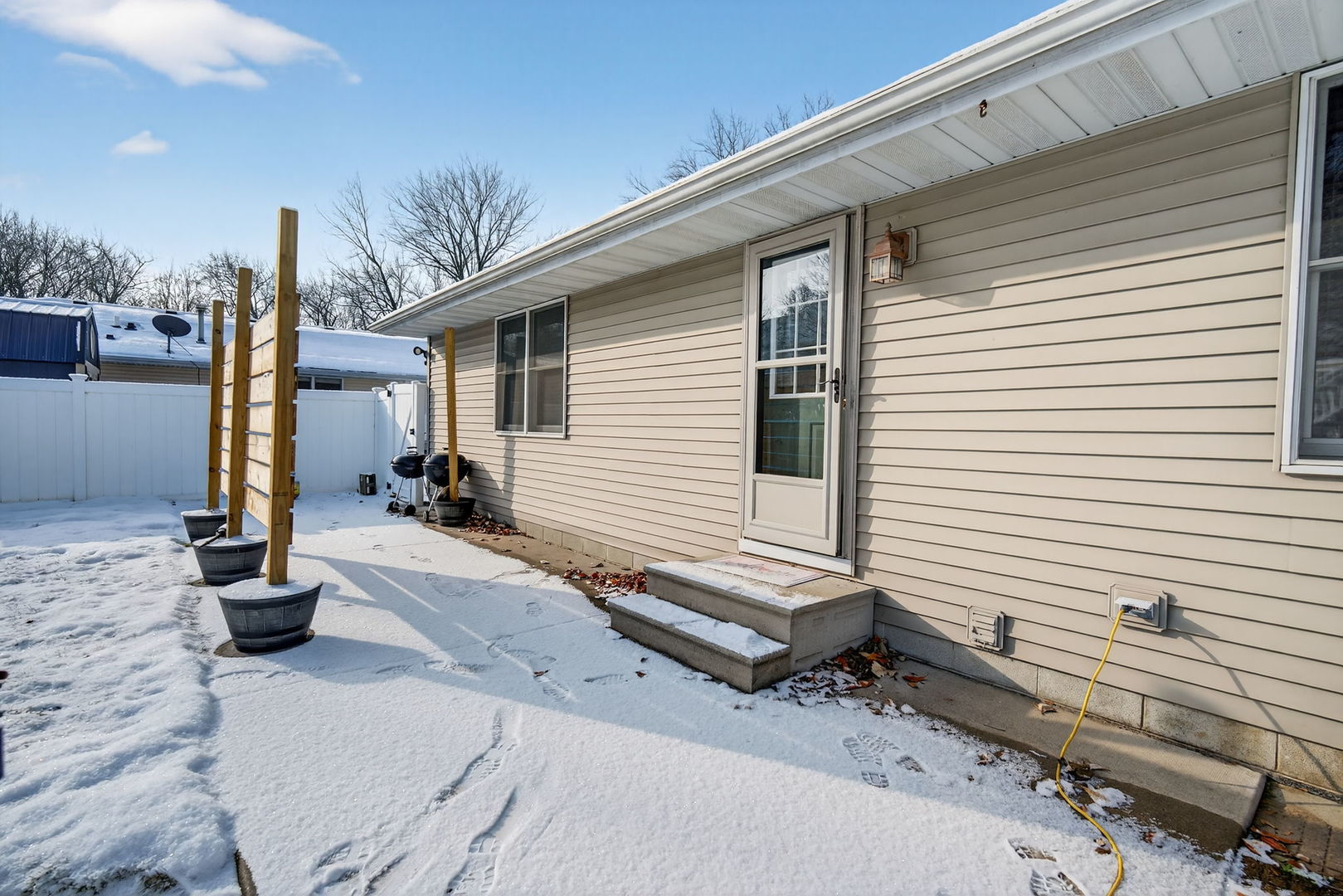 295 Vita Lane, Braidwood, IL 60408