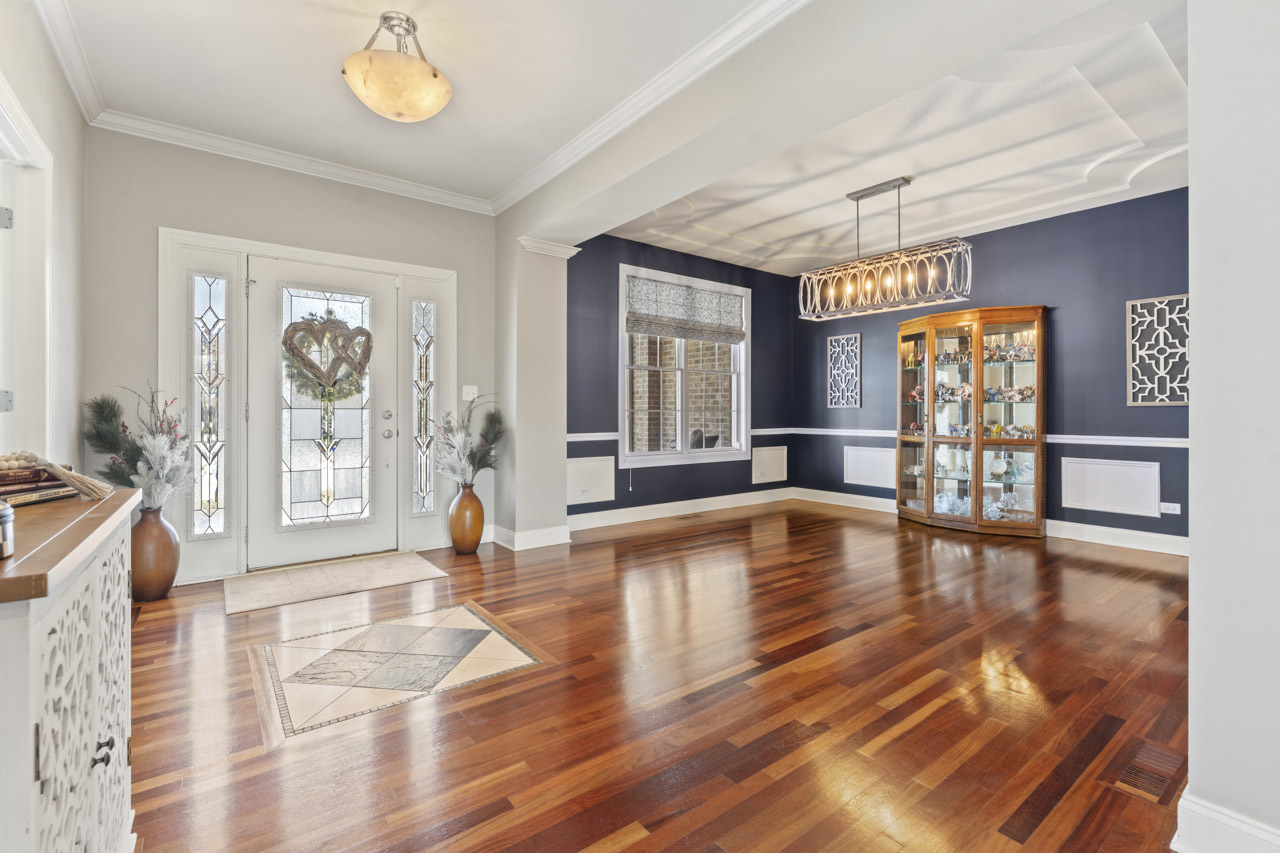 21002 Kenmare Drive, Shorewood, IL 60404