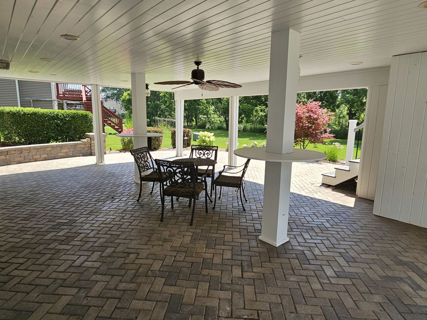 865 Sterling Heights Drive, Antioch, IL 60002